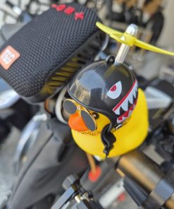Duck ornament - On steering wheel or docking. Wind propeller flow