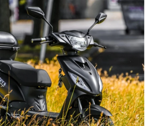 Electric scooter for rent. No License needed. For Holidays / DAILY - Image 3